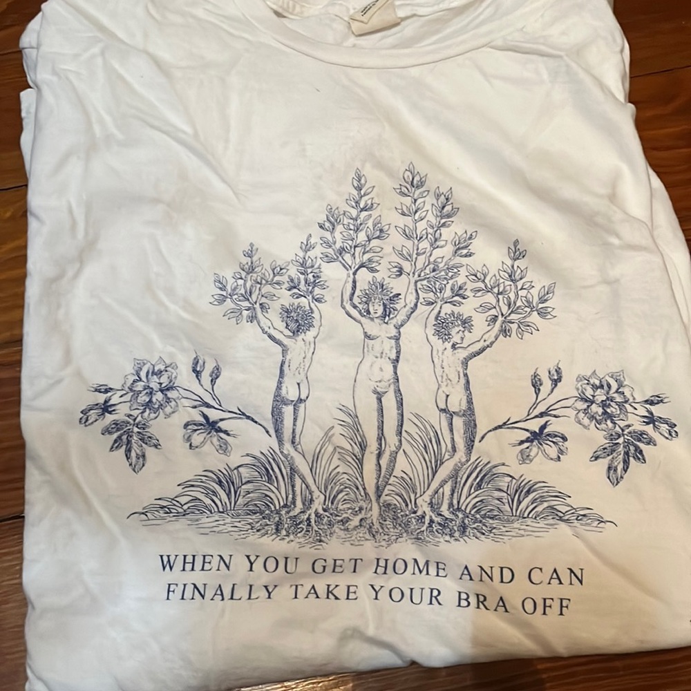 T-shirt